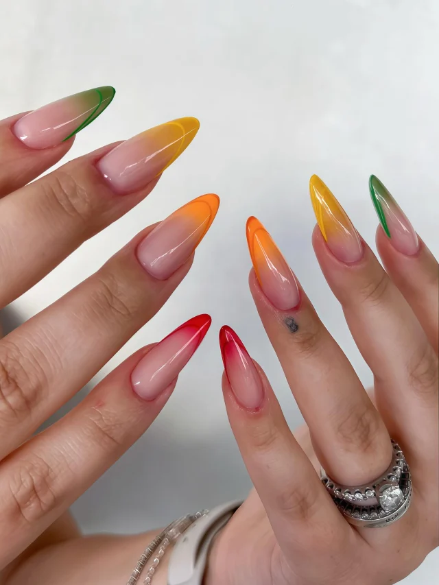 Who said minimal has to be boring?
A little colour goes a long way 🌈
✨Perfect set for girls who want something subtle but still stand out!😌☺️🩷🧡💛💚💙
#nailsinspiration #nailsart #premiumnailsalon #colourful #iconic