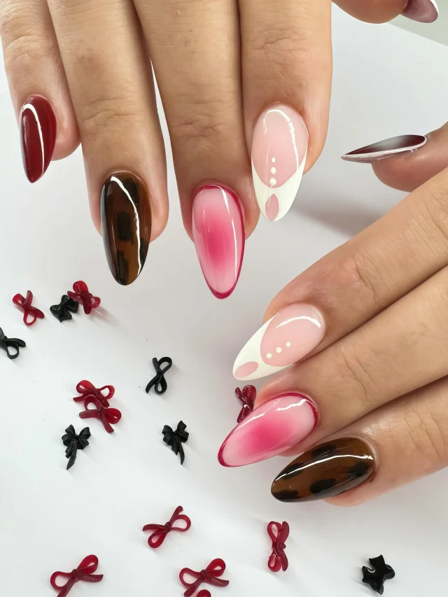 Soft blush ombré, rich cherry tones and tortoise shell accents — a combination made for girls who love elegance with a touch of personality.
Effortlessly feminine, timelessly chic❤️🤍🍒
#nailinstagram #nailinspo❤️ #aesthetic #nailsydney #westernsydneynails